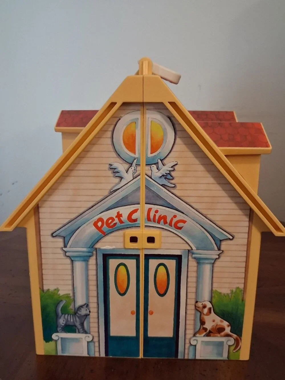 Vintage 2005 Playmobil Pet Vet Clinic #5870 *INCOMPLETE* AS IS *READ